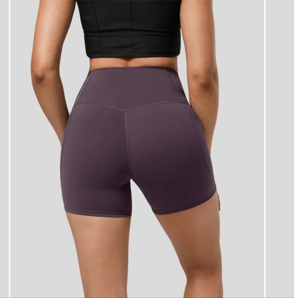 SoCinched High Waisted Tummy Control Side Pocket Shaping Training Biker Shorts 5 - Picture 2 of 6